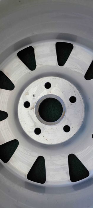 Felga Aluminiowa Audi 5x112 6jx15 ET45  1-szt