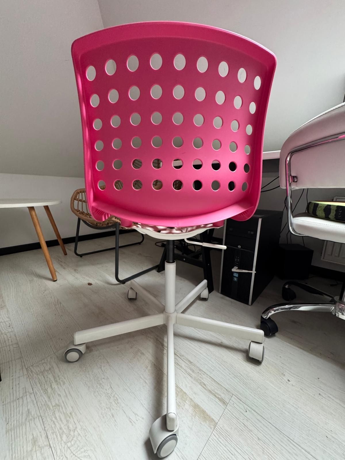 IKEA krzesło biurowe dzieciece różowe