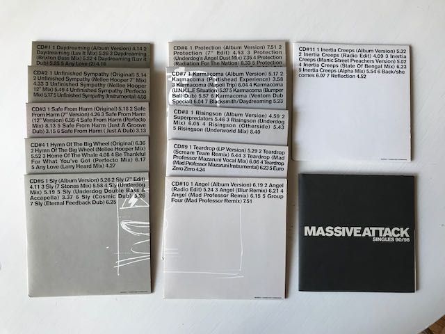 Caixa Massive Attack Singles 90/98 *RARO*