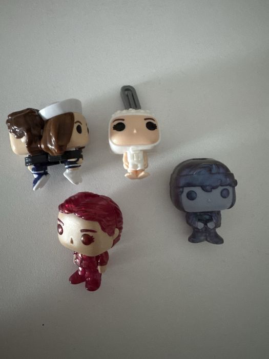 іграшки кіндер осд