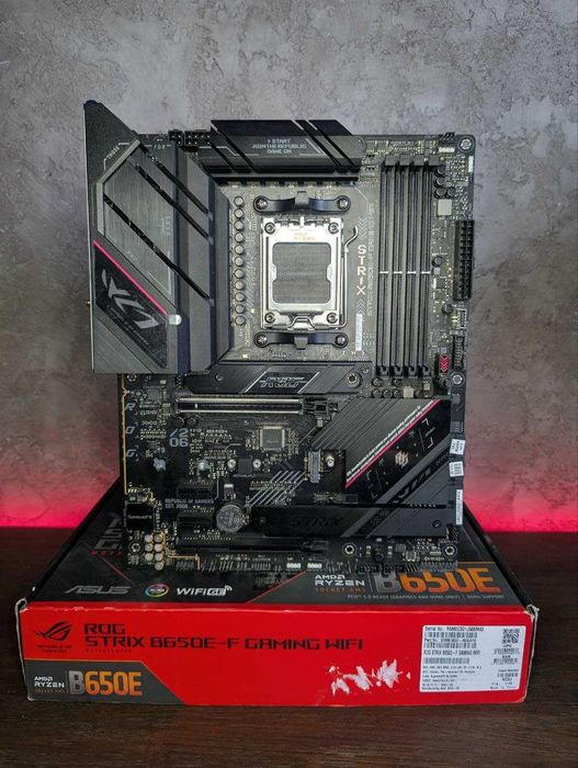 Материнська платаRog Strix B650E-F Gaming Wifi (AM5) 7000-9000 AMD