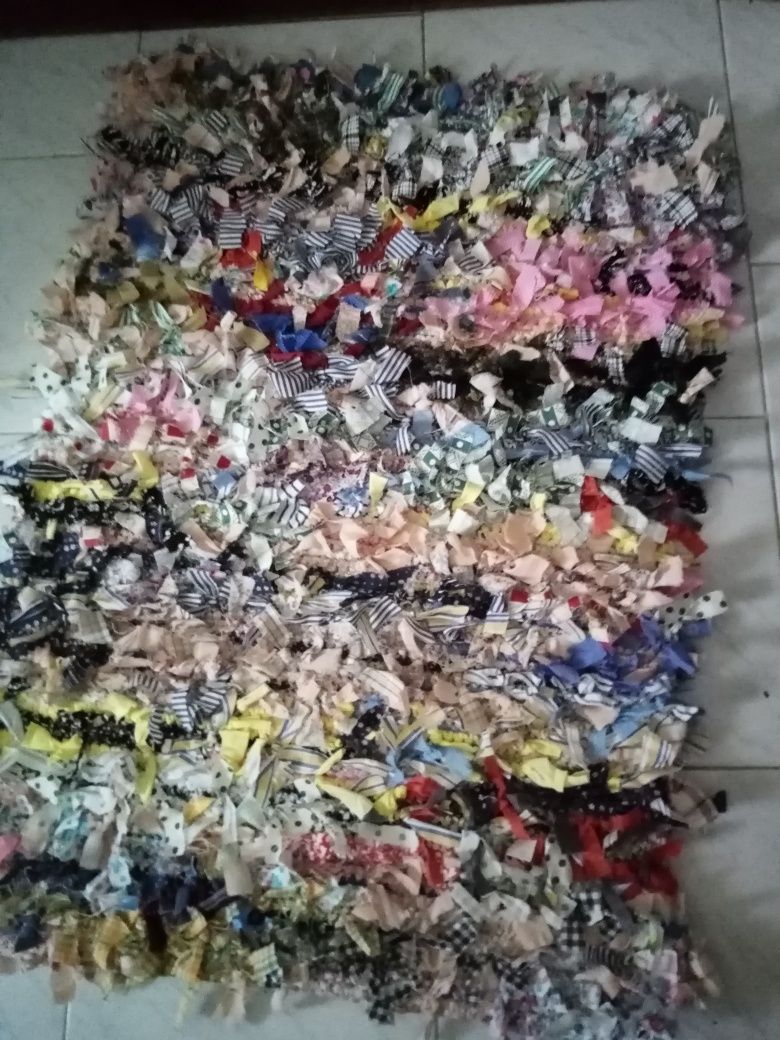 Tapete artesanal de tecido