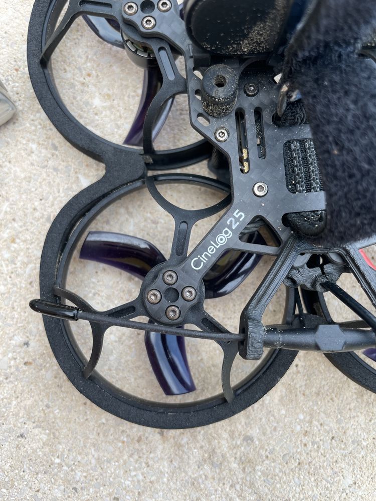 Drone Geprc Cinelog 25” Analog