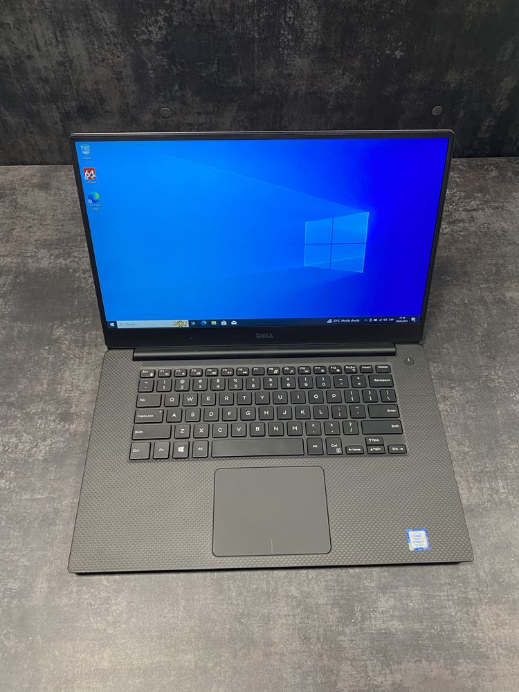 Dell Precision 5520 i7-7820hq  16Gb 256Gb FHD IPS M1200 4Gb