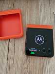 Smartfon Motorola razr 50 8/256 GB Orange na gwarancji