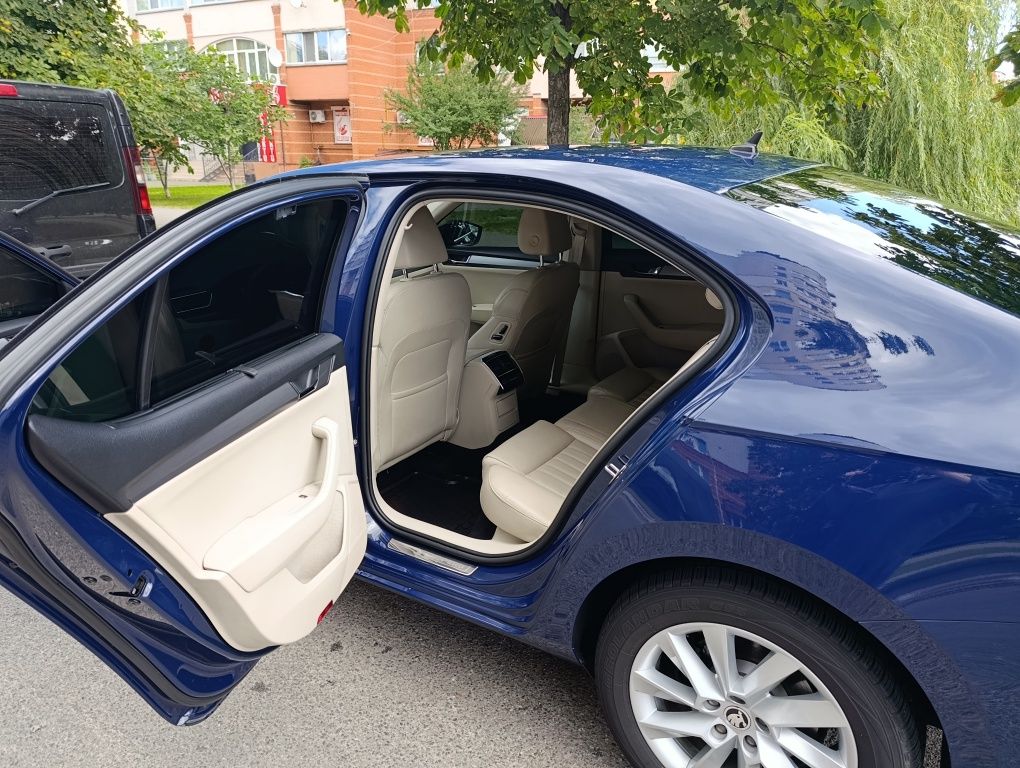 Skoda superb 2016 від власника