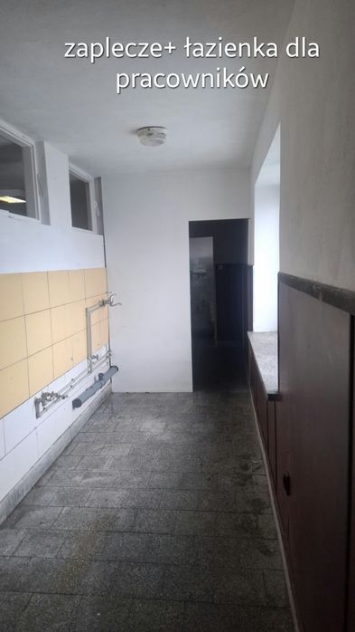 Klimatyzowany lokal usługowy do wynajęcia