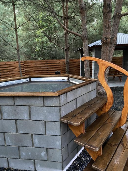 Відпочинок у Сучасному ЕКО будиноку та карпацький чан на дровах