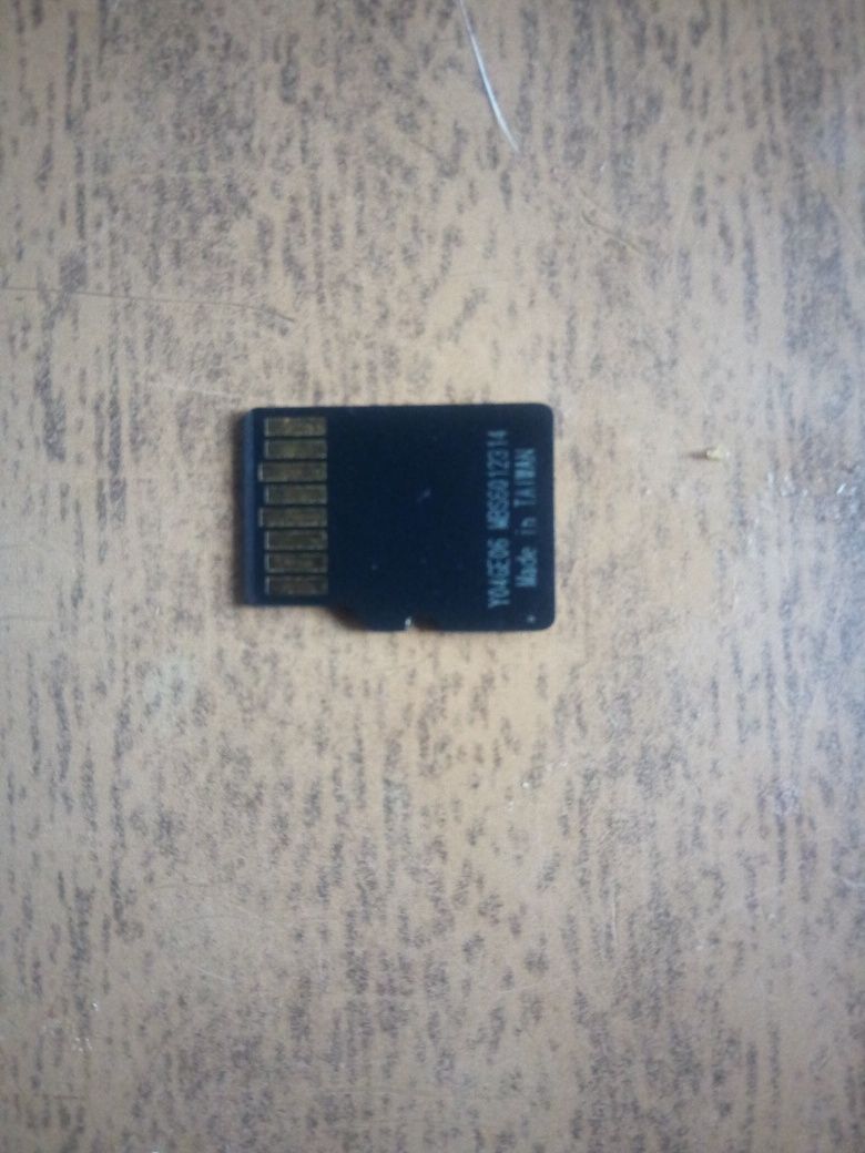 ТоПродам флешку micro sd4gb