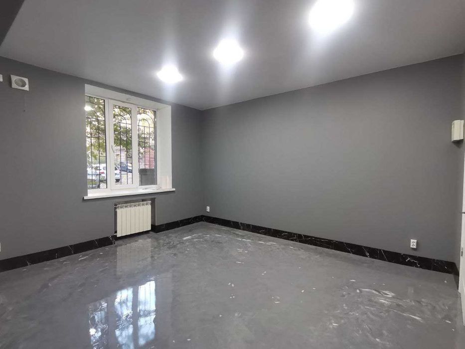 Довгострокова оренда приміщення в центрі міста