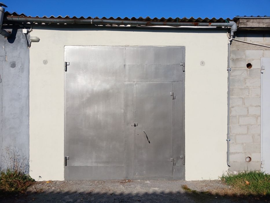 Продам гараж болгарбуд,