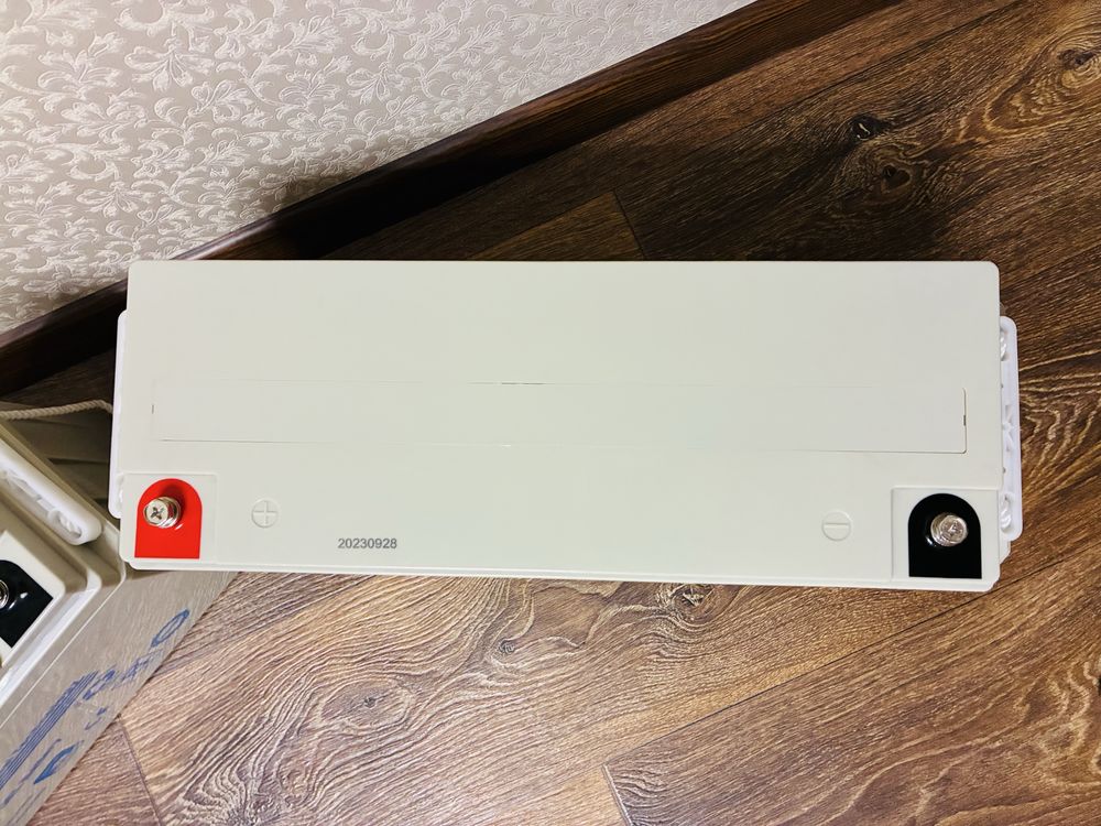 Гелевые аккумуляторы Jarrett 12V 150Ah – как новые, 30-40 циклов!