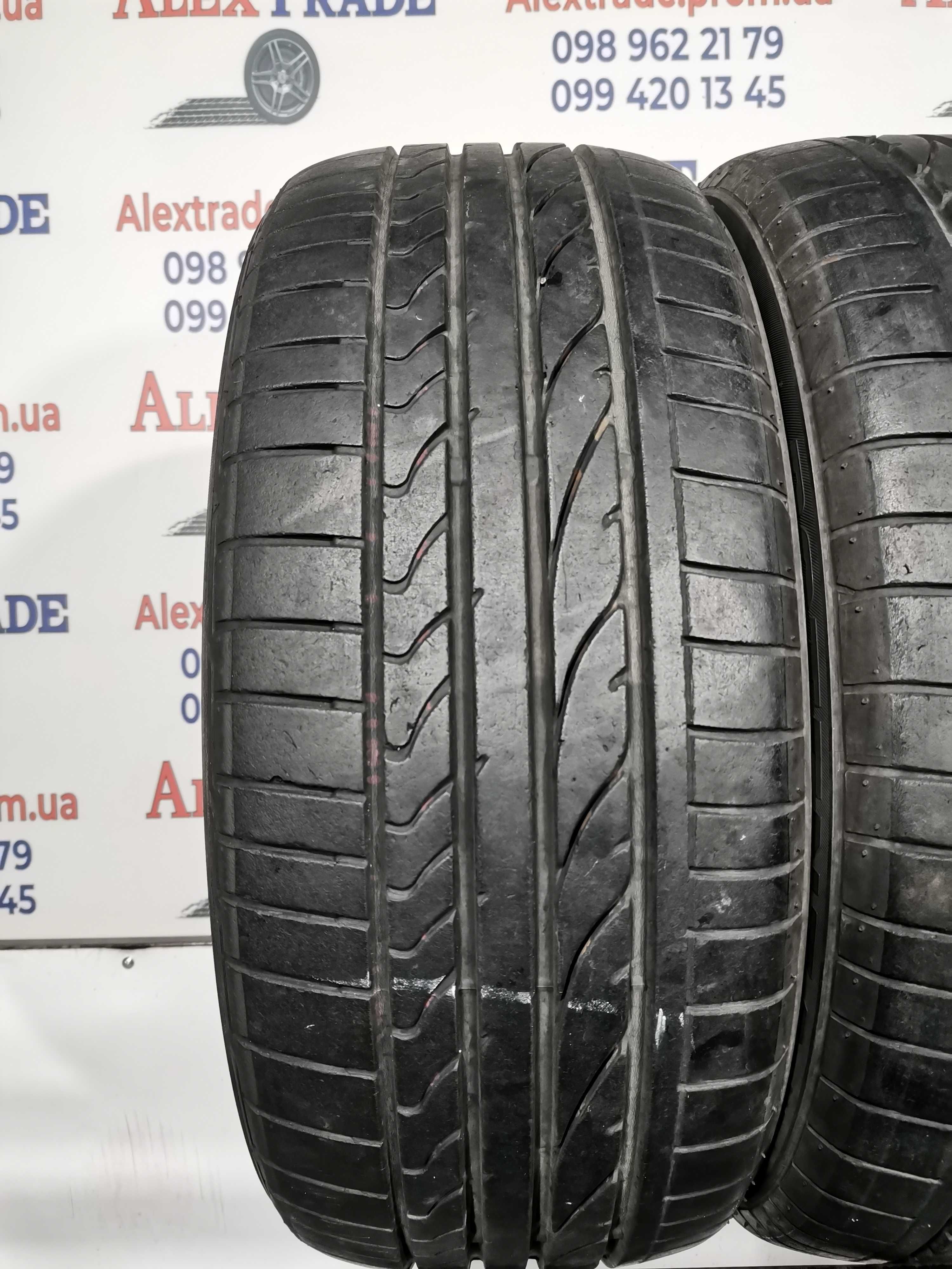 2шт 215/45 17 Bridgestone Potenza RE050A літні шини б/у, протектор 6мм