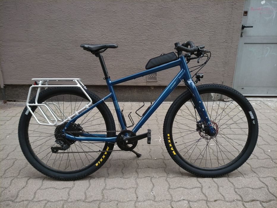 Rower riverside touring 520