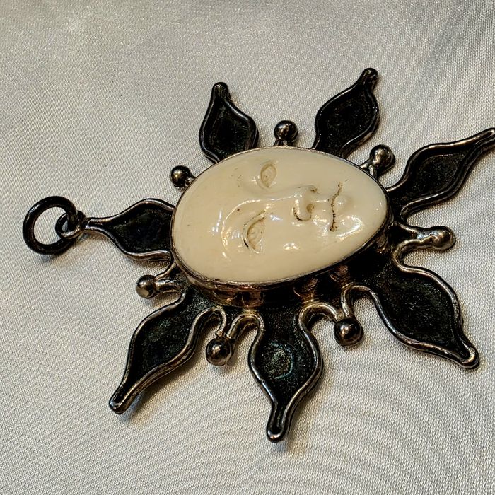 Oryginalny wosior słońce