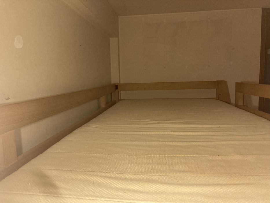 Cama elevada + colchāo