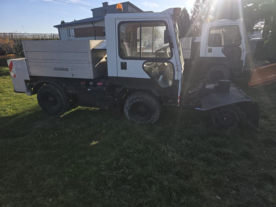 Ladog G129 4x4 hydrostat akcja zima pługo piaskarka solarka chodniki