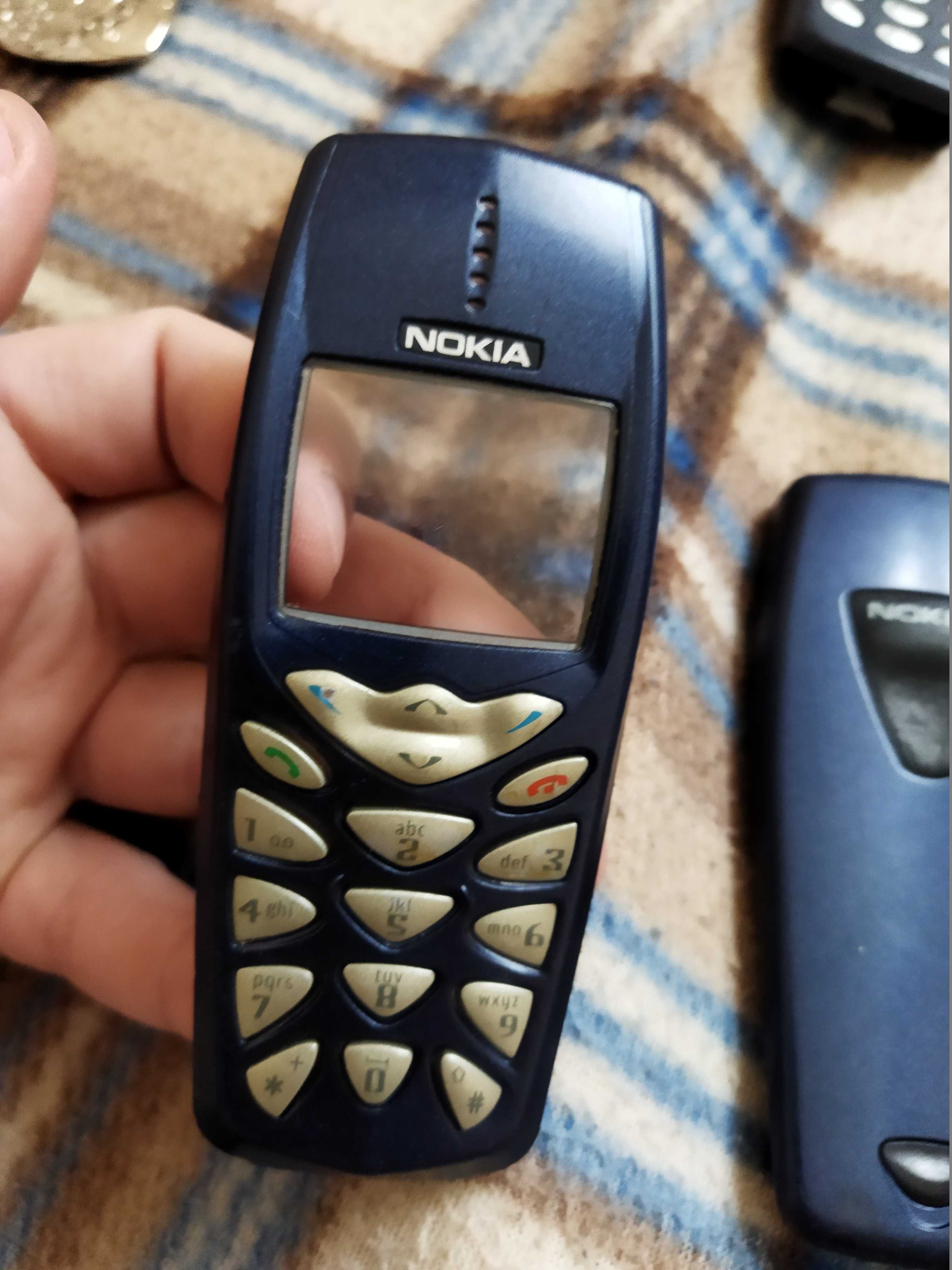 Корпус Nokia 3310, 3510 Оригинал Очень хорошее состояние.