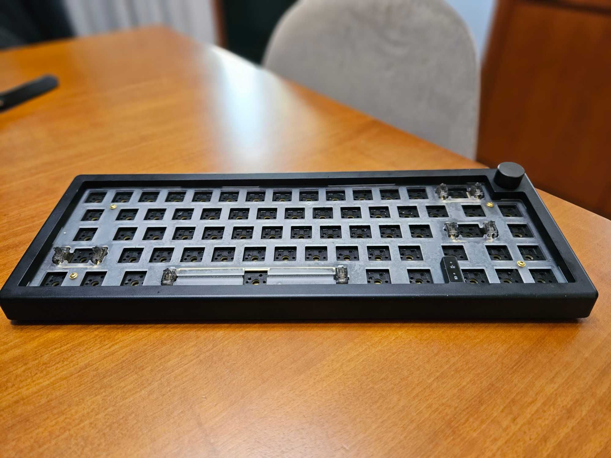 Teclado GMK67 + Estabilizadores Durock V2