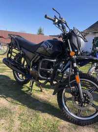 Продам мотоцикл Shineray XY200-4 Intruder