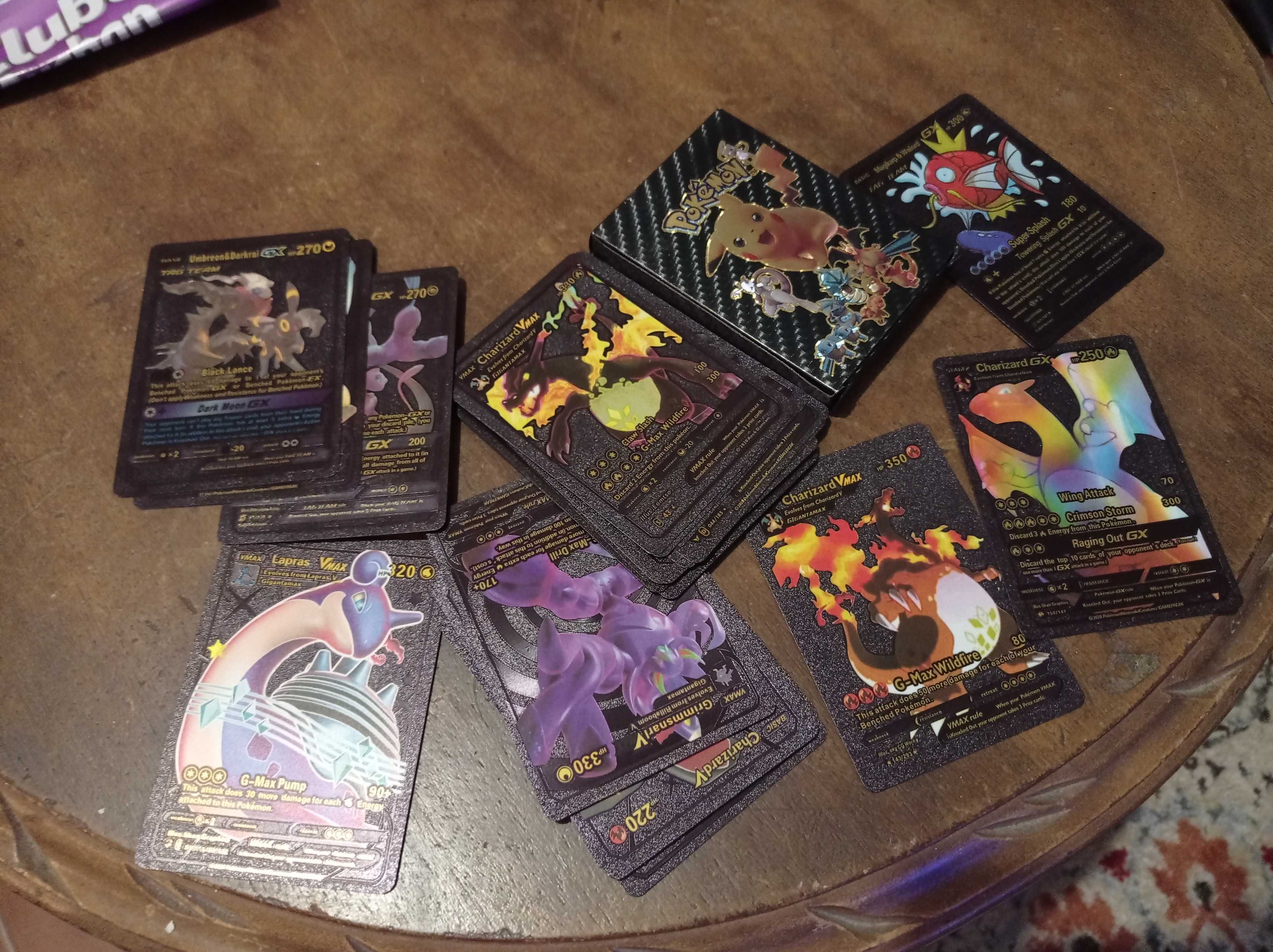 Conjunto de 27 cartas dos Pokémons noivas