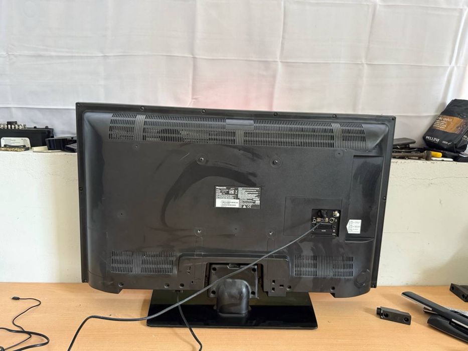 Телевізор Panasonic / 39” / Full HD