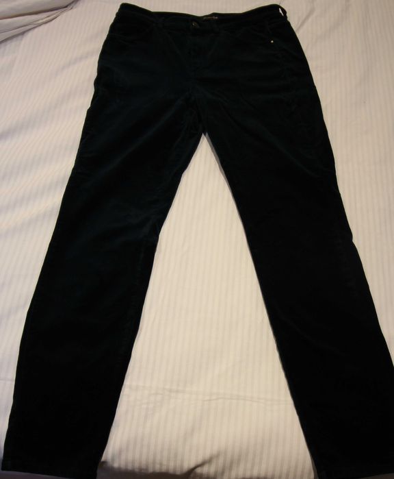 Massimo Dutti, aksamitne spodnie, r. 40, zieleń butelkowa