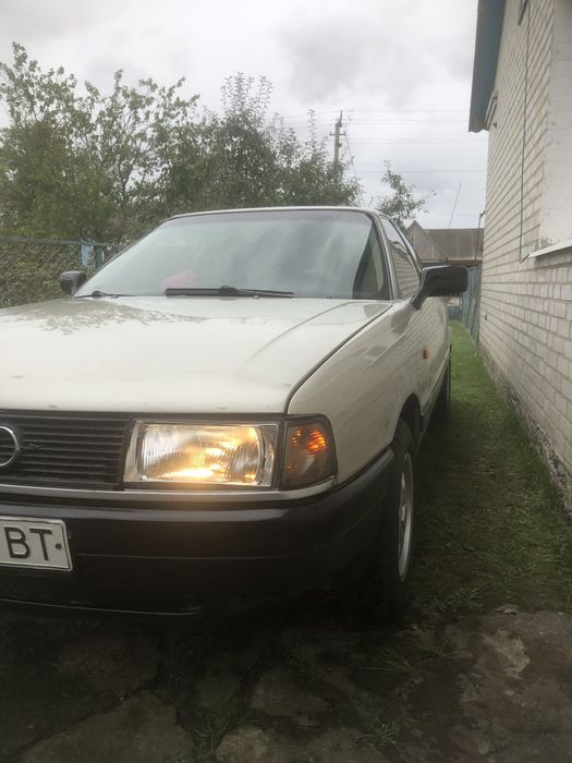 Продам Ауді 80 б3