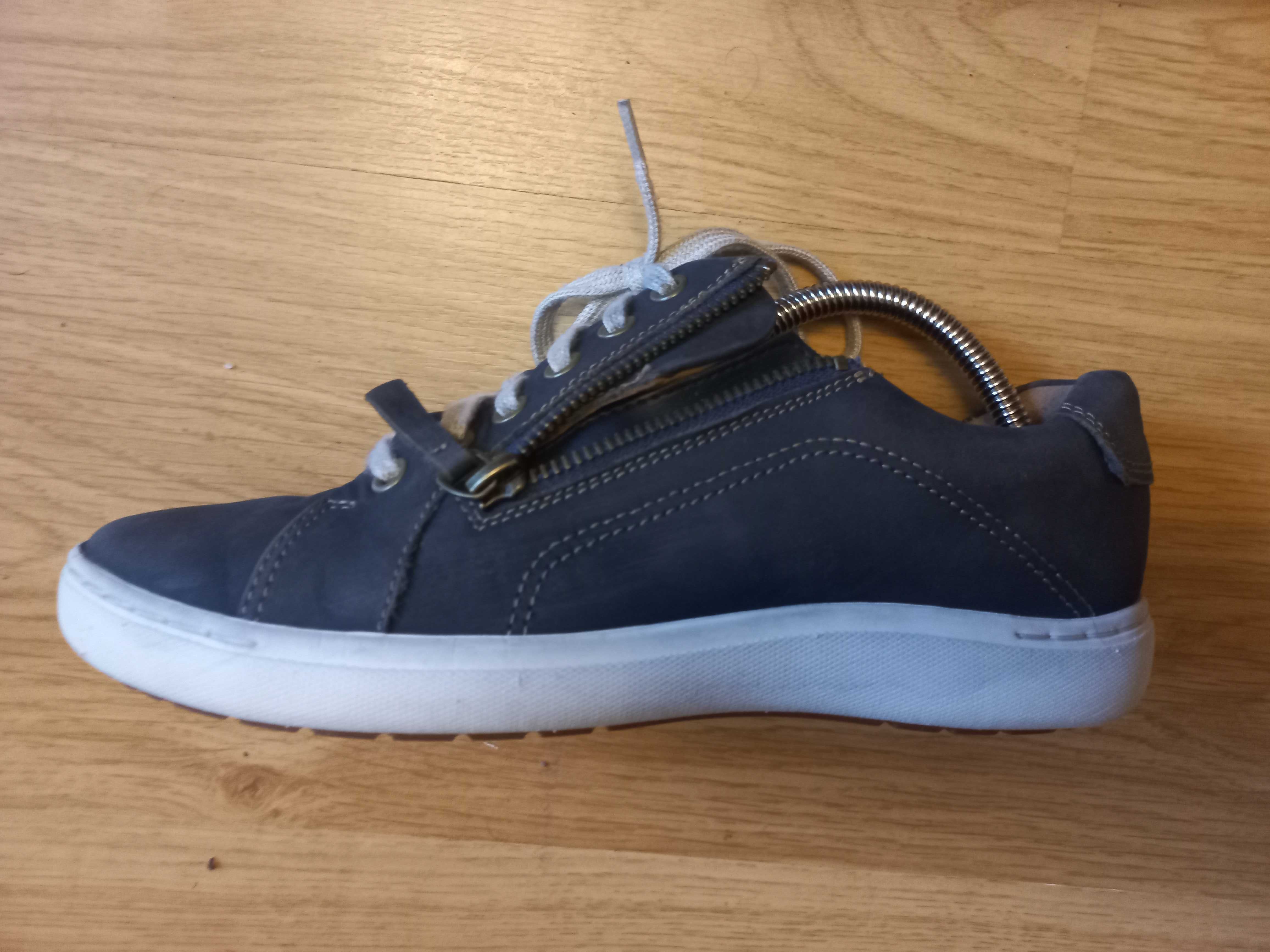 Женские кожаные туфли - мокасины Clarks 38 p.