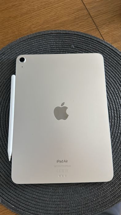 iPad Air 5 gen. (2022) 64 GB Wi-Fi Starlight + Apple Pencil 2 gen