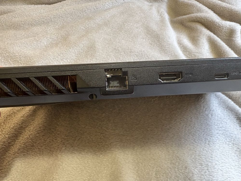 Asus rog strix g531 120 hz ssd 512 gb 1660Ti