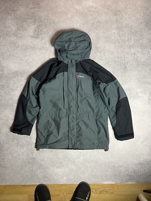 Куртка Вітровка Berghaus Бергхаус Розмір М Gore Tex