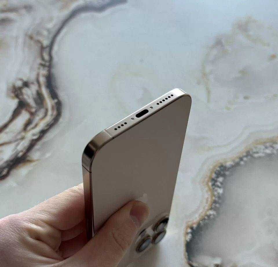 iPhone 16 Pro Max, 256 ГБ
