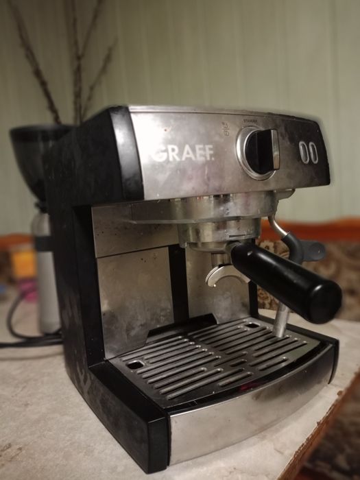 Ekspres do kawy plus młynek