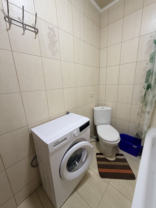 Оренда квартири в приватному секторі. Парковка. Світло 24/7