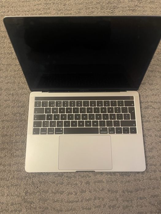 MacBook pro 2019 Touch Bar 13”