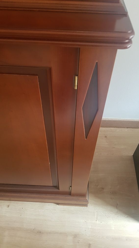 Louceiro em cerejeira 3 portas