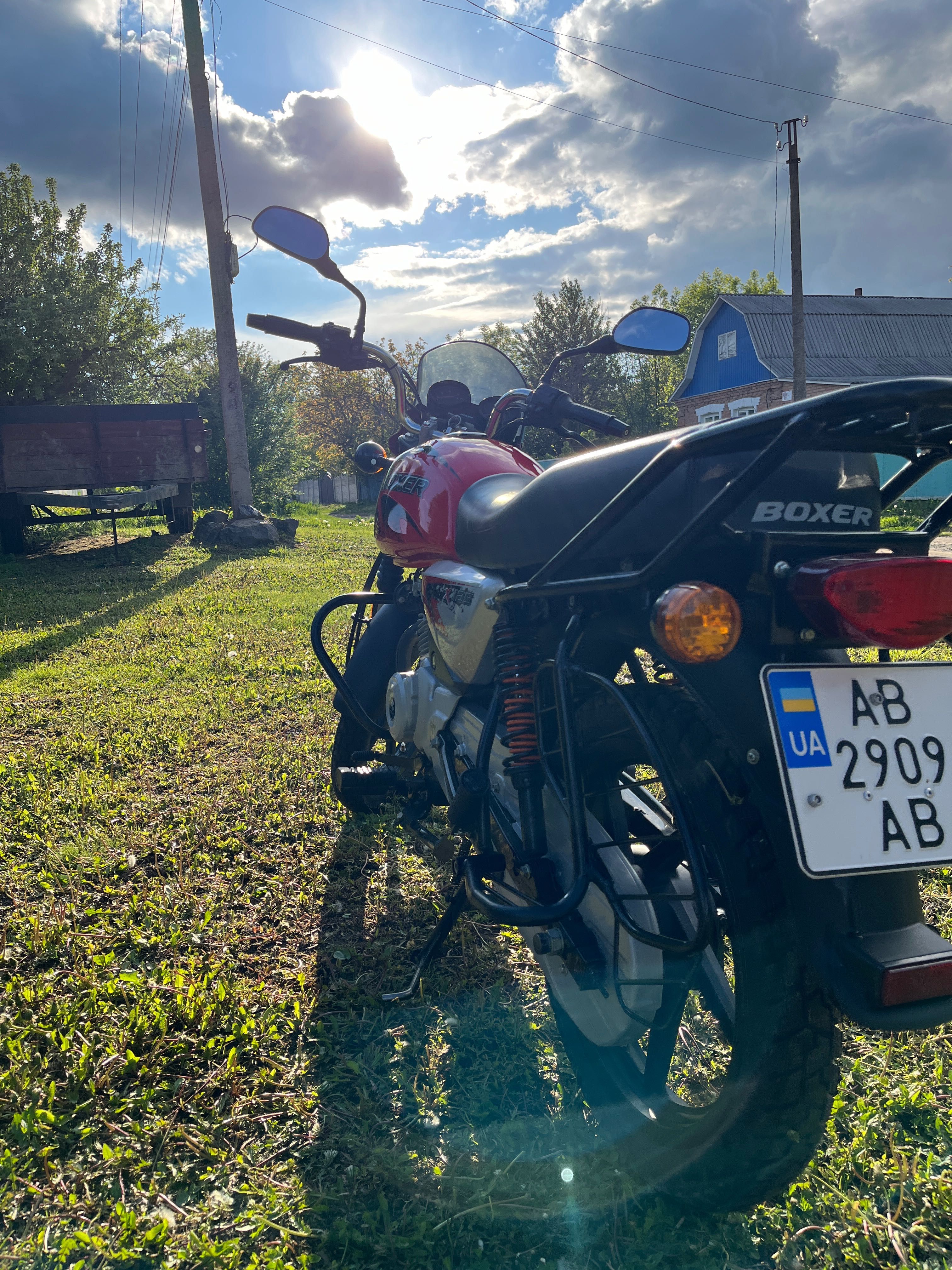 Продам Bajaj Boxer 125