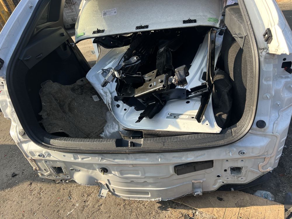 Volkswagen Taigo karoseria elementy