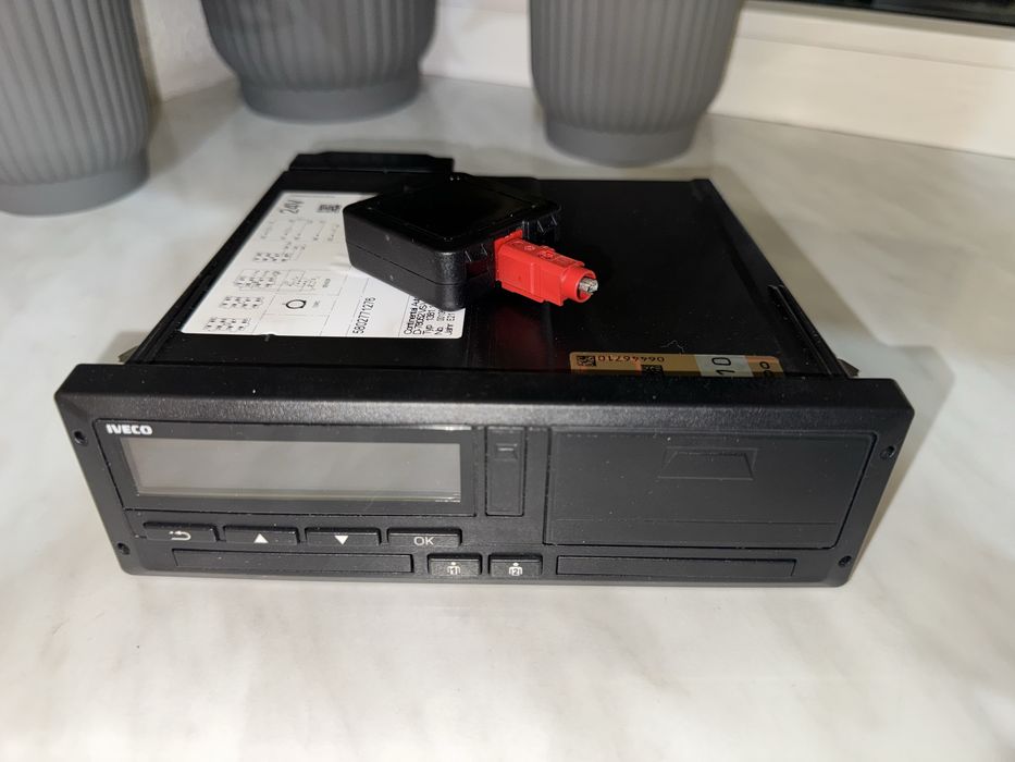 Тахограф цифровой первого поколения G2, также антенна DSRC