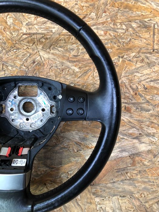 Kierownica VW Golf 5