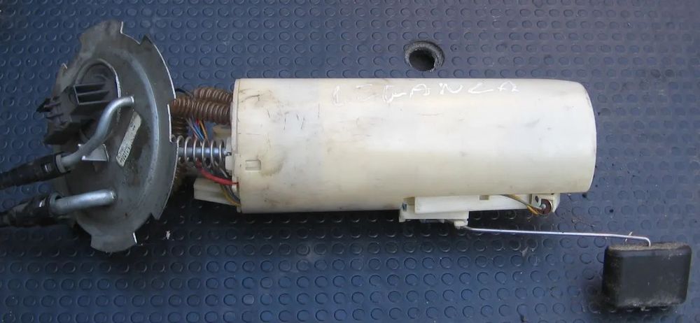 pompa paliwa NUBIRA LEGANZA