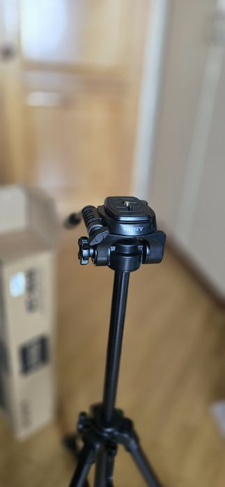 Штатив Sony VCT-R640