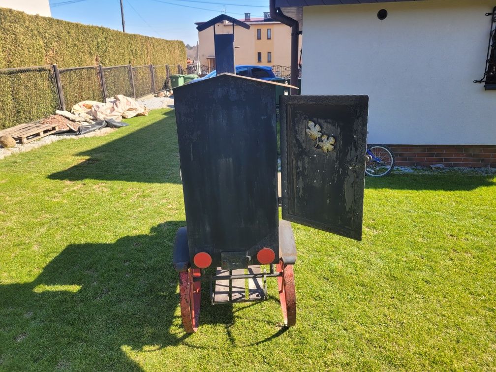 Grill wędzarka lokomotywa smoker grilo-wędzarka grill wędzarnik