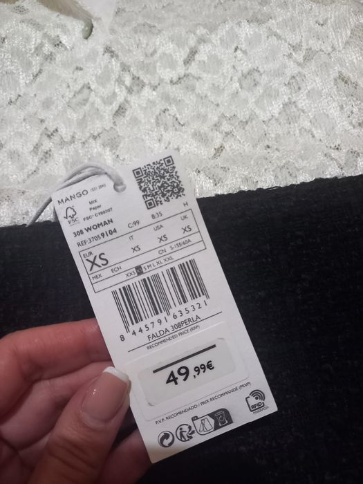 Чудова, святкова спідничка манго на тендітну дівчину