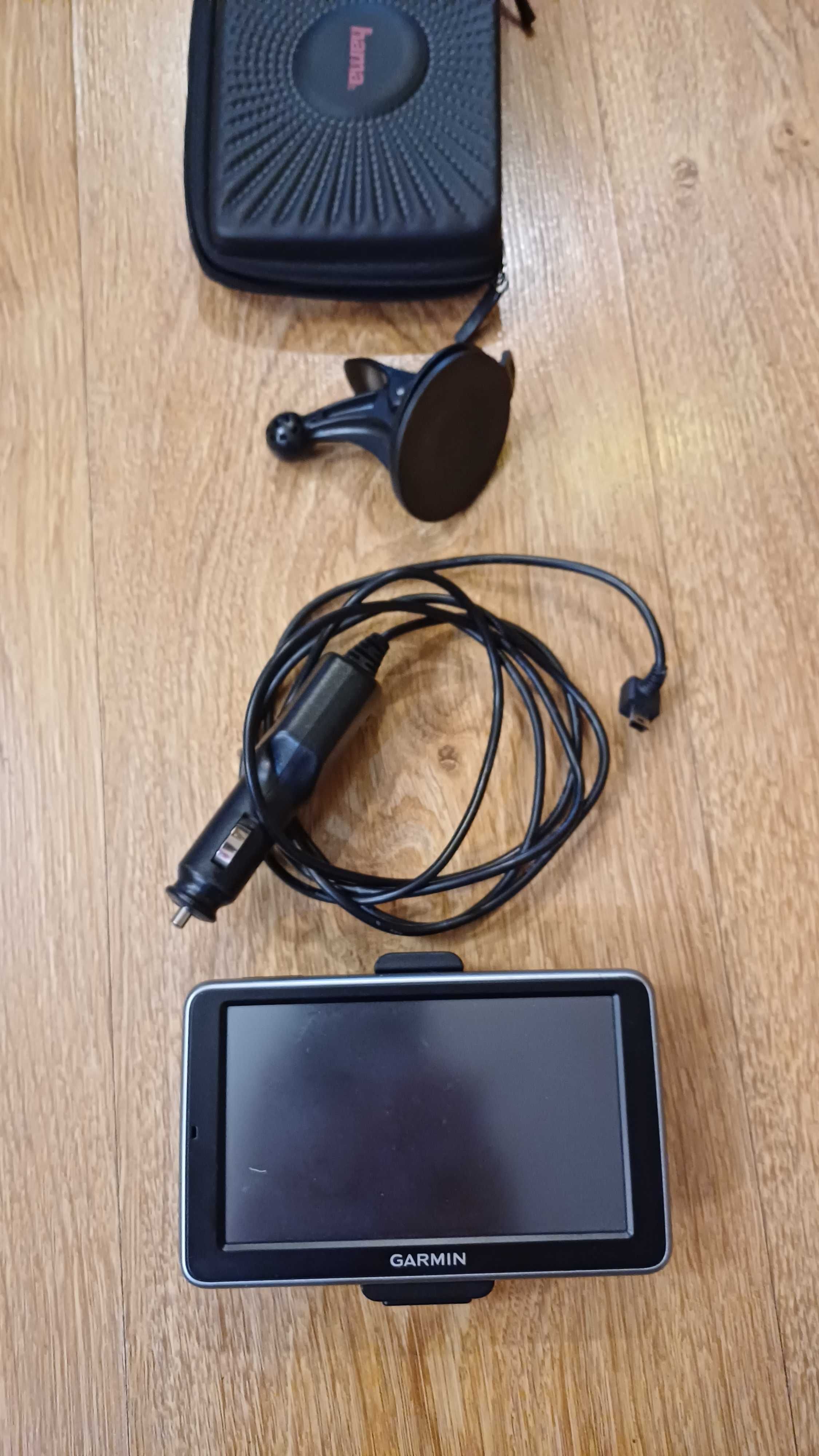 Nawigacja samochodowa GARMIN 2450