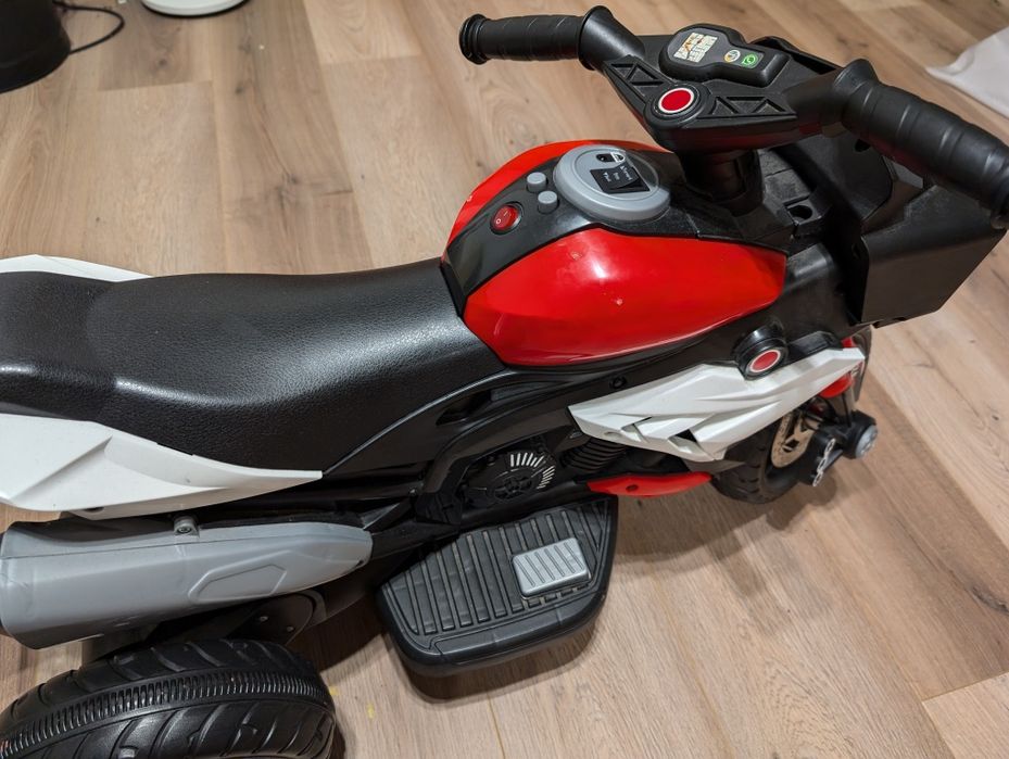 Moto de criança c/bateria
