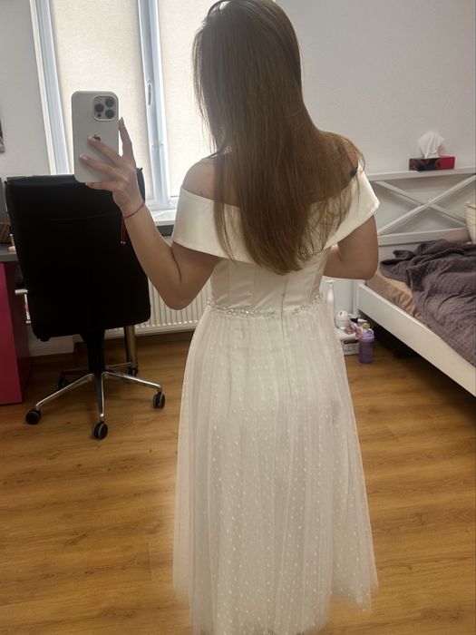 Весільна-вечірня-випускна сукня