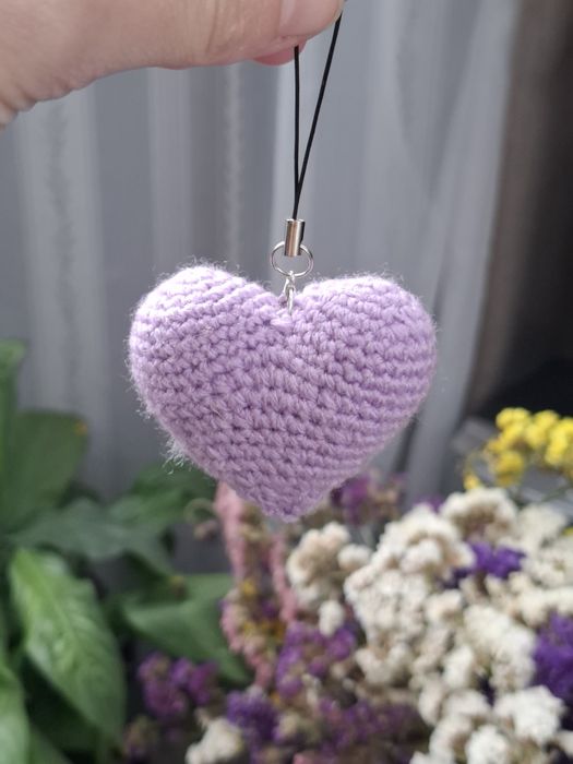 Брелок в'язаний гачком