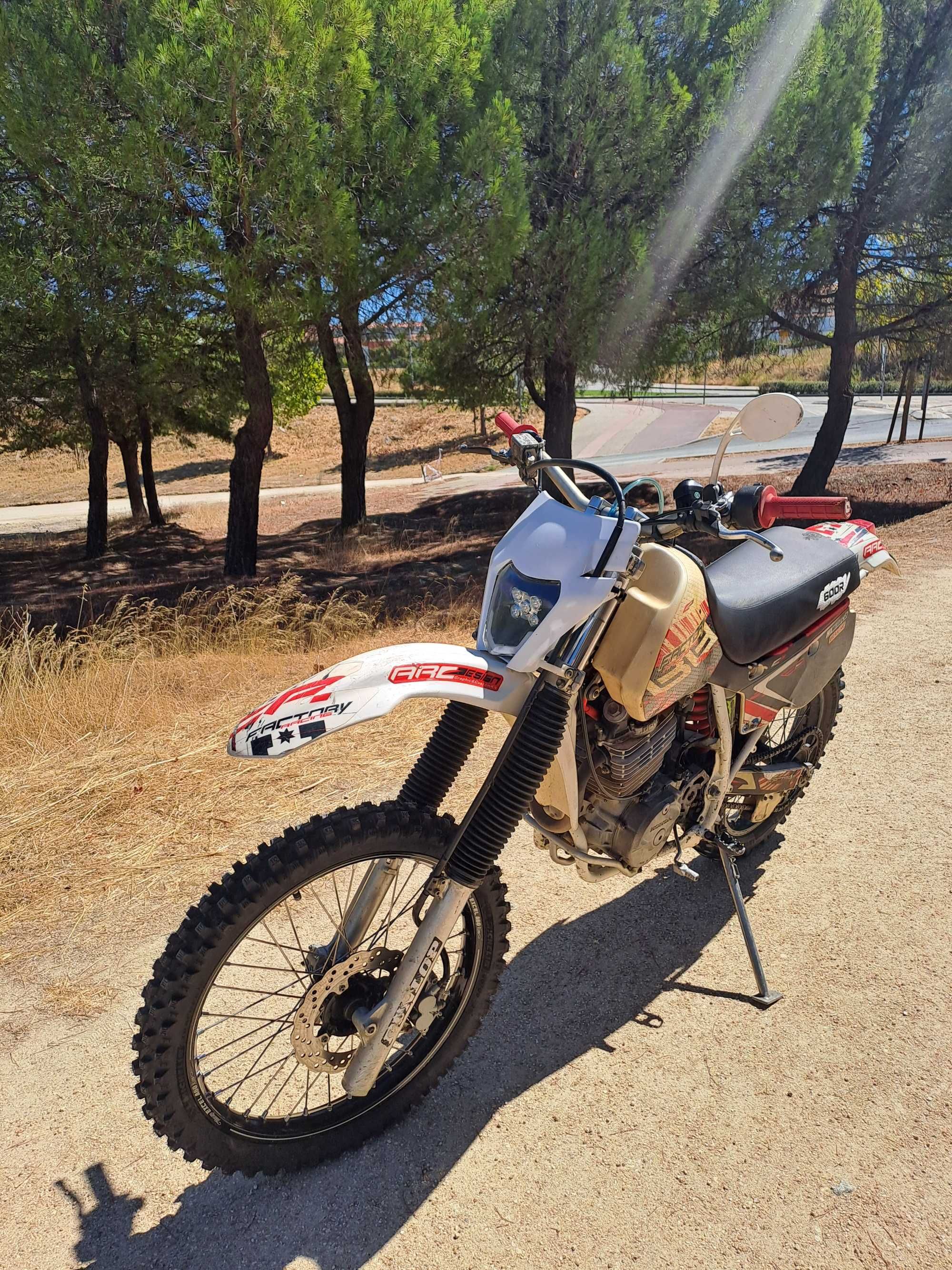 HONDA XR 600R - 1992